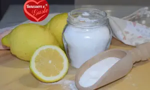 Limoni e bicarbonato, ingredienti naturali per capire come sostituire il lievito per dolci.