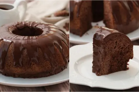 Un goloso ciambellone al cioccolato, intero e una fetta, ricoperti da glassa lucida.
